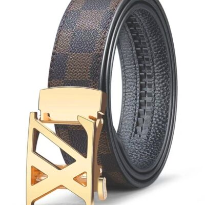 This men's automatic buckle belt features a quick-release mechanism for precise, one-second