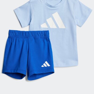 When it comes to everyday comfort, this adidas tee-and-shorts set for infants has them covered.